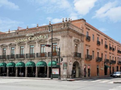 Hotel Misión Catedral Morelia Centro